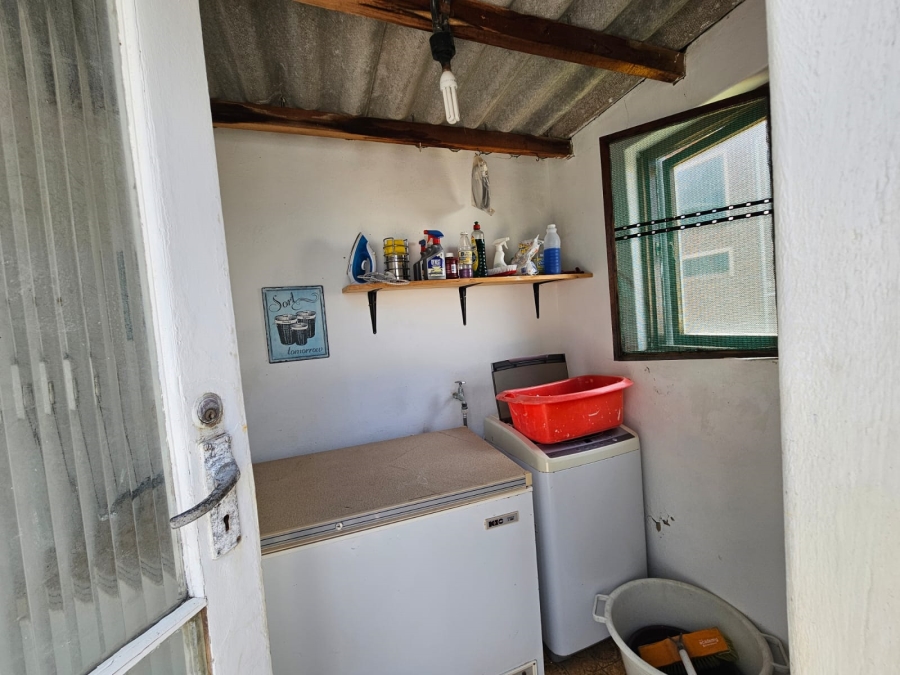 4 Bedroom Property for Sale in Jongensfontein Western Cape